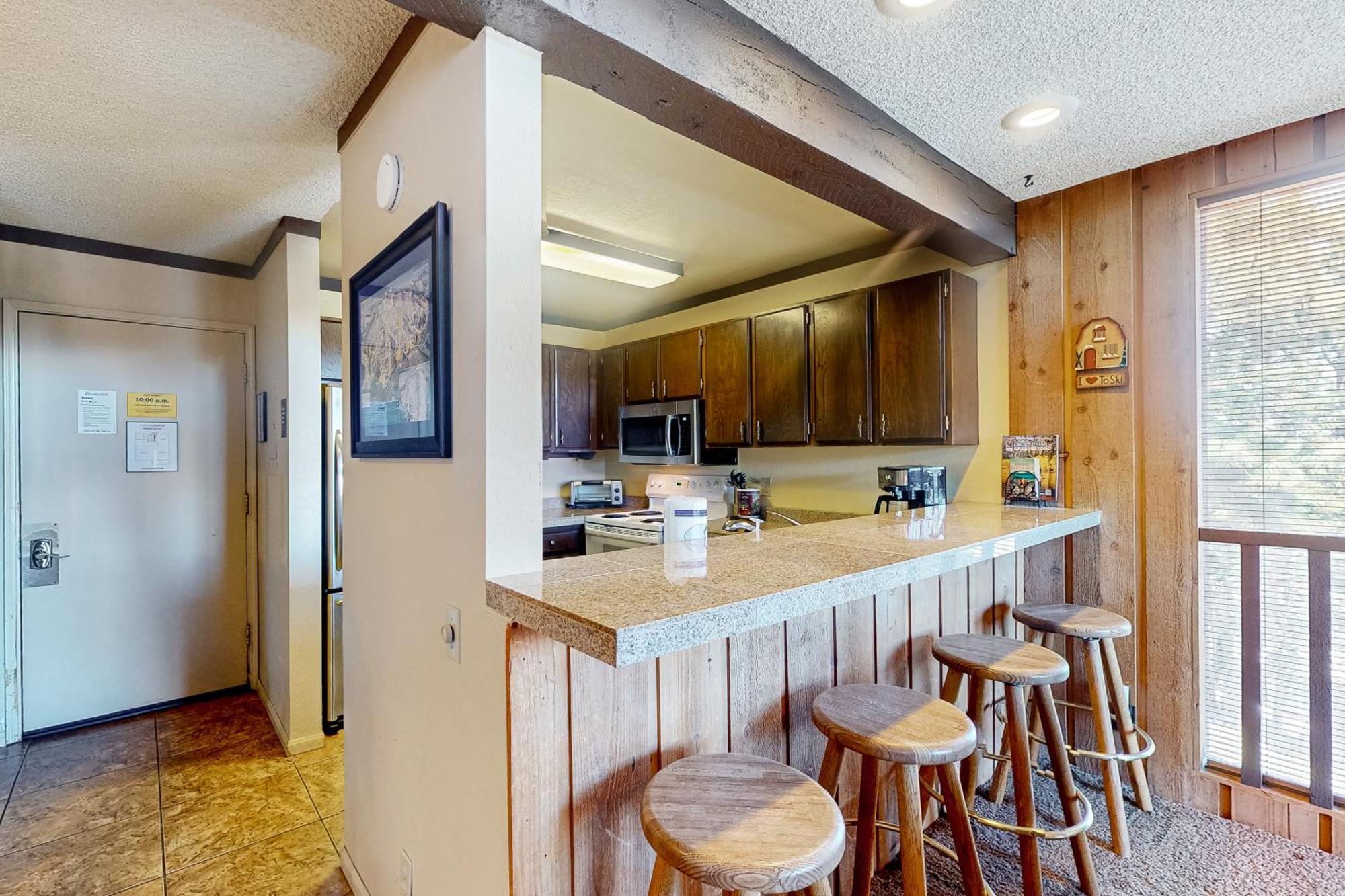Apartment Mammoth & Racquet Club #131